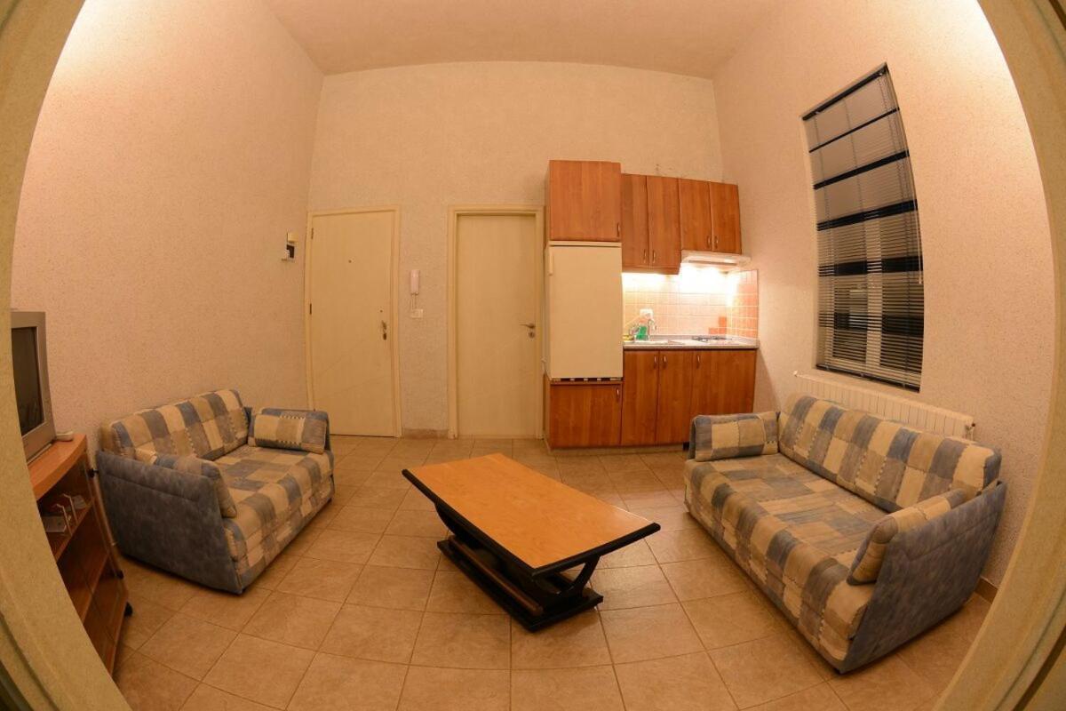 Bauhaus Chalets Apartment Bcharré Oda fotoğraf